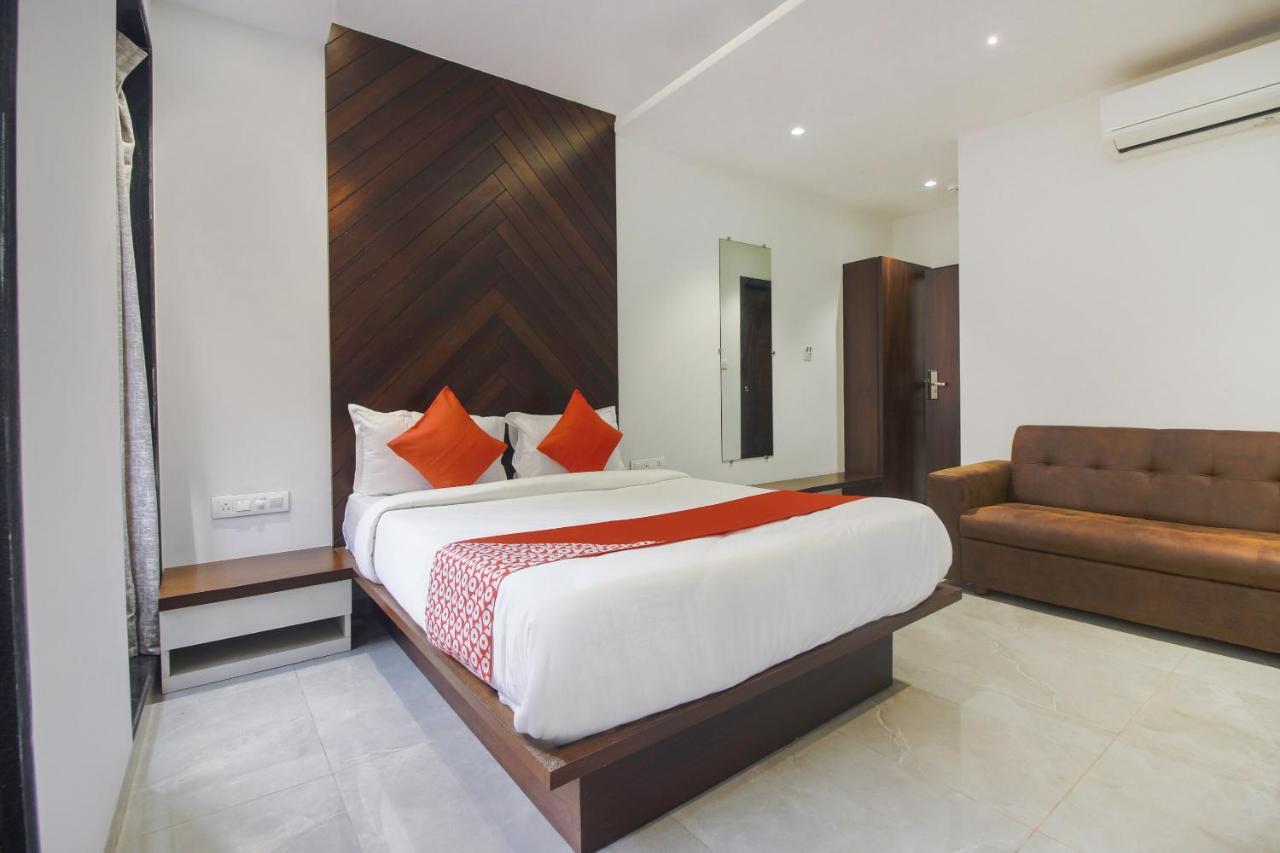 Hotel Flora Suites Мумбаї Екстер'єр фото